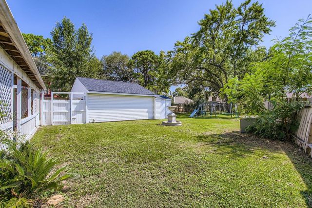 4819 Brooklawn Drive, Houston, TX 77066