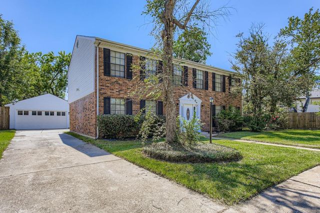 4819 Brooklawn Drive, Houston, TX 77066