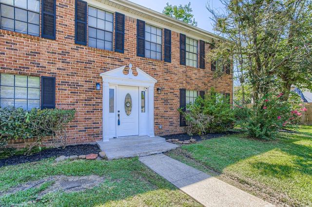 4819 Brooklawn Drive, Houston, TX 77066