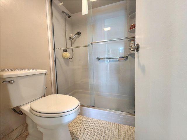 2030 S Ocean Dr 515, Hallandale Beach, FL 33009