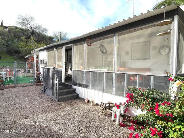 235 W MORRIS Drive, Queen Valley, AZ 85118