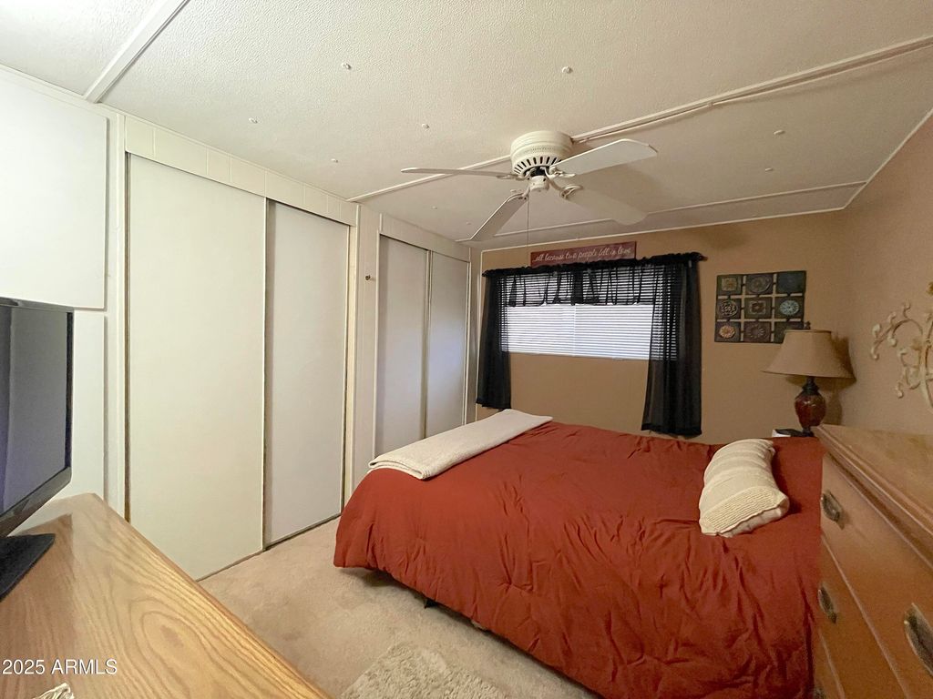 Image 8 of property listing at 235 W MORRIS Drive, Queen Valley, AZ 85118