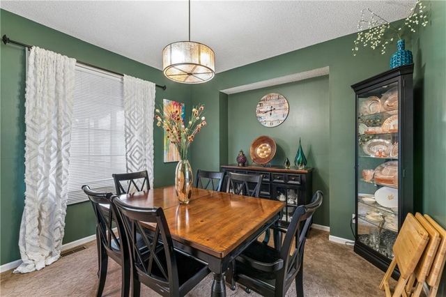 14660 W 141 Street, Olathe, KS 66062