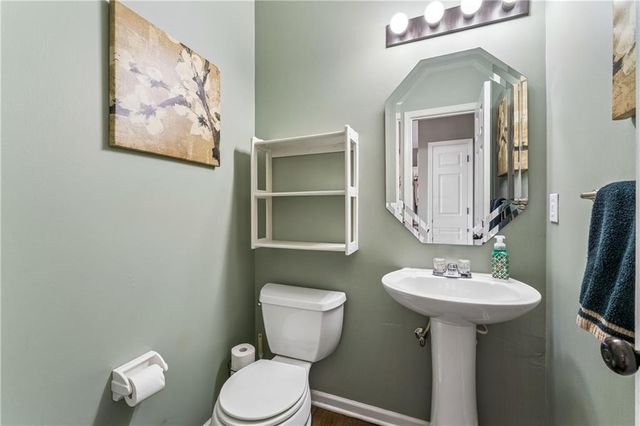 14660 W 141 Street, Olathe, KS 66062