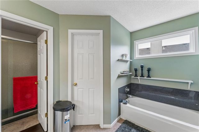 14660 W 141 Street, Olathe, KS 66062