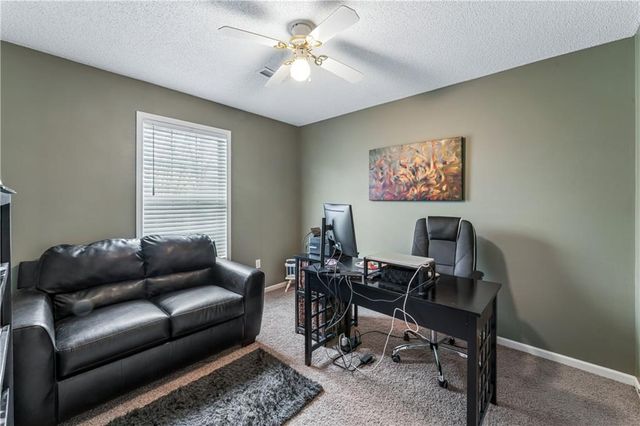 14660 W 141 Street, Olathe, KS 66062