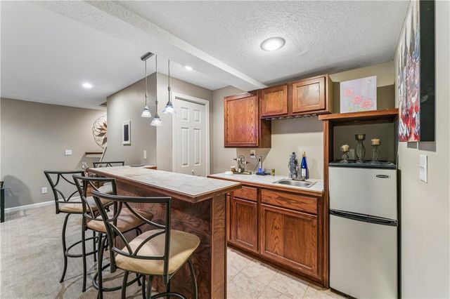 14660 W 141 Street, Olathe, KS 66062