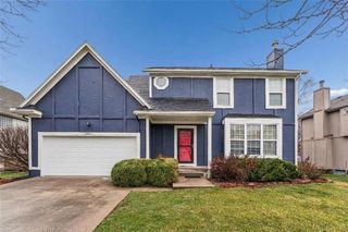 14660 W 141 Street, Olathe, KS 66062