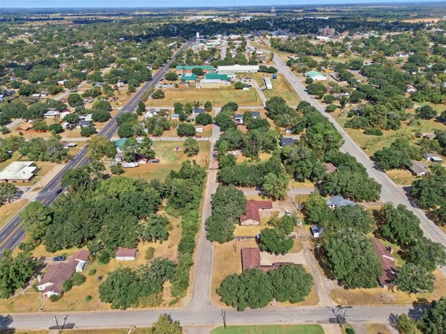 1130 Allen Street, Hempstead, TX 77445