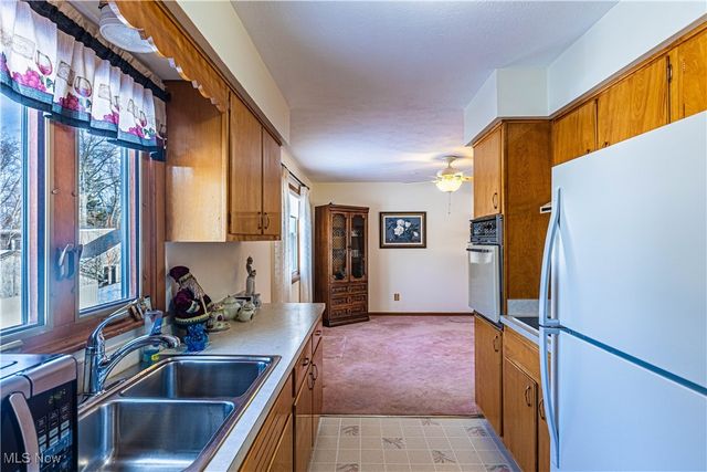 505 E Friendship Street, Medina, OH 44256