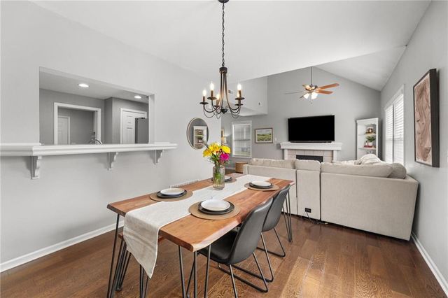 393 W ACORN Street, Gardner, KS 66030