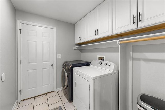 393 W ACORN Street, Gardner, KS 66030