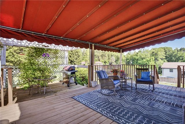 295 Hazel Kirk Rd, Carroll Twp, PA 15063