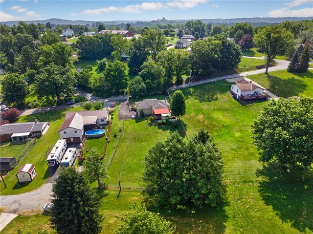 295 Hazel Kirk Rd, Carroll Twp, PA 15063