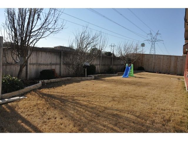 1518 Snow Trail, Lewisville, TX 75077