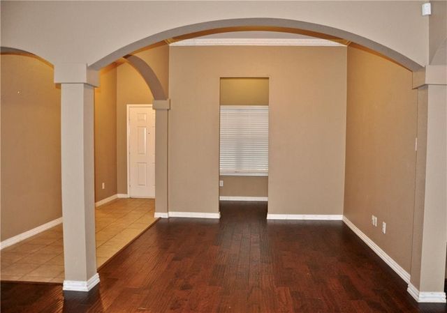 1518 Snow Trail, Lewisville, TX 75077
