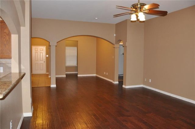 1518 Snow Trail, Lewisville, TX 75077