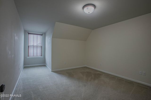 100 Caddo Court, Lafayette, LA 70506