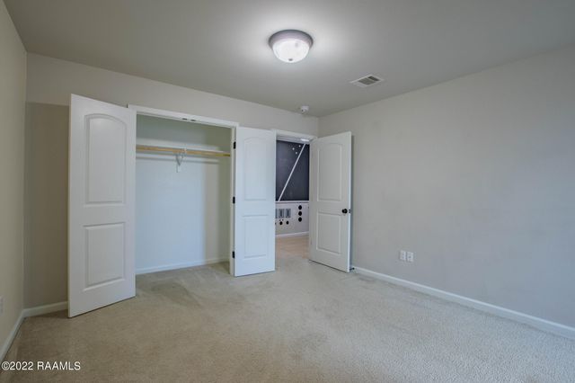 100 Caddo Court, Lafayette, LA 70506