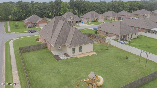 100 Caddo Court, Lafayette, LA 70506