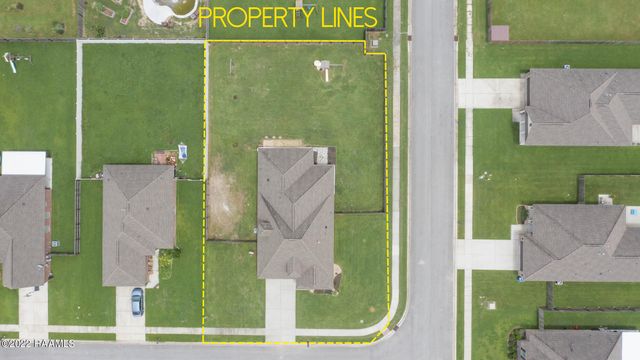 100 Caddo Court, Lafayette, LA 70506