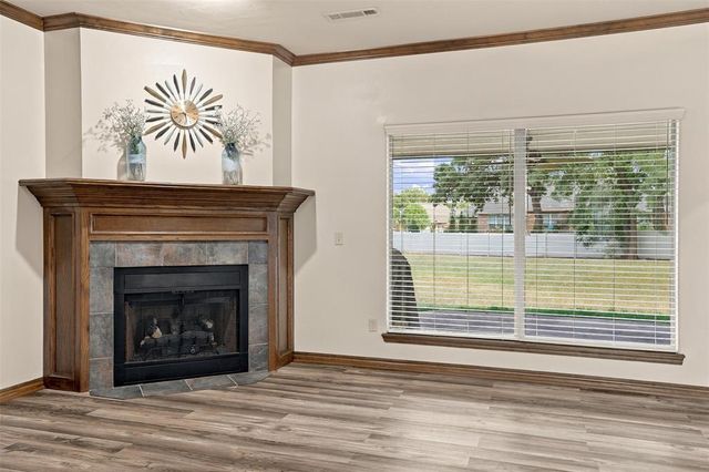 1718 Bridlewood Court, Shawnee, OK 74804