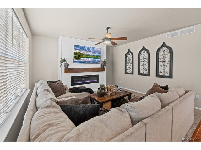 1604 106th Ave, Greeley, CO 80634