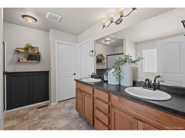 1604 106th Ave, Greeley, CO 80634