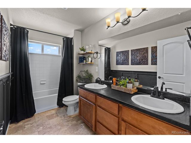 1604 106th Ave, Greeley, CO 80634