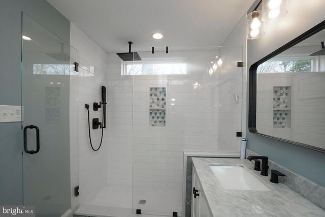 107 OWEN AVE, Lansdowne, PA 19050