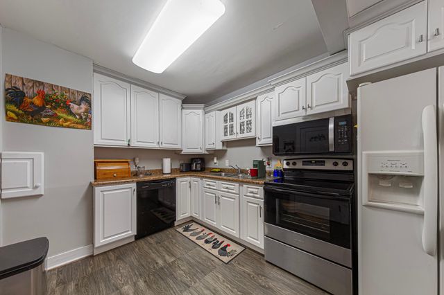 910 8th Avenue SW, Austin, MN 55912