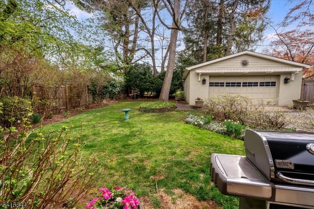 111 Montclair Ave, Montclair Twp., NJ 07042