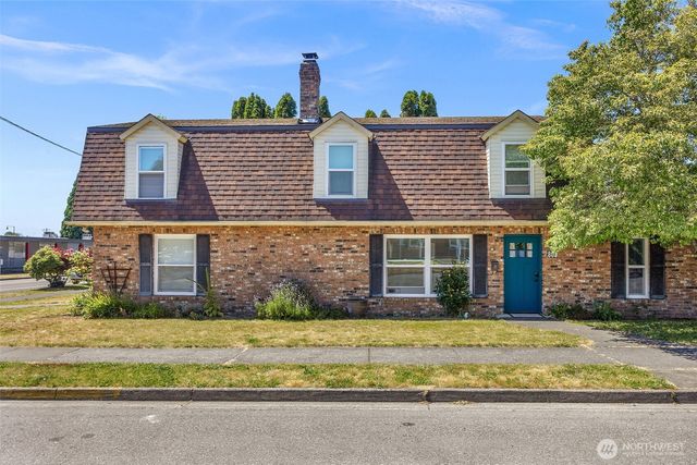 1527 8th Street, Marysville, WA 98270