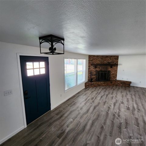 1527 8th Street, Marysville, WA 98270