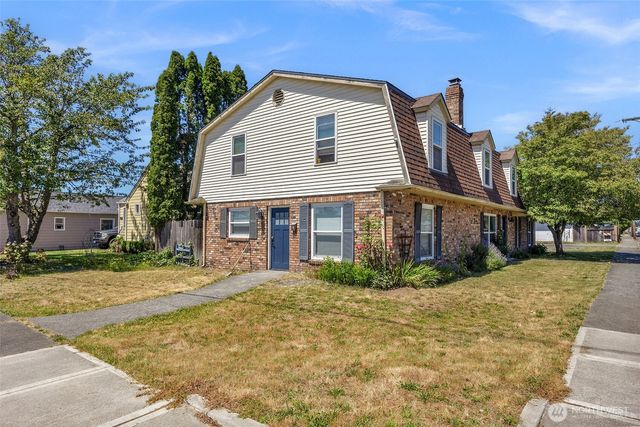 1527 8th Street, Marysville, WA 98270