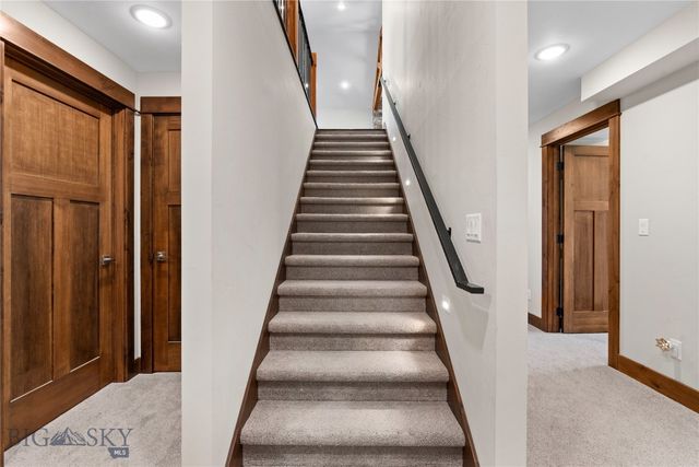 6076 Nixon Gulch Road, Manhattan, MT 59741