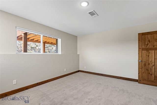 6076 Nixon Gulch Road, Manhattan, MT 59741