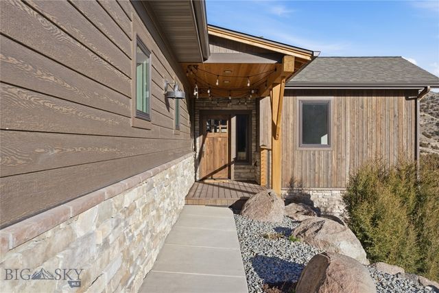 6076 Nixon Gulch Road, Manhattan, MT 59741