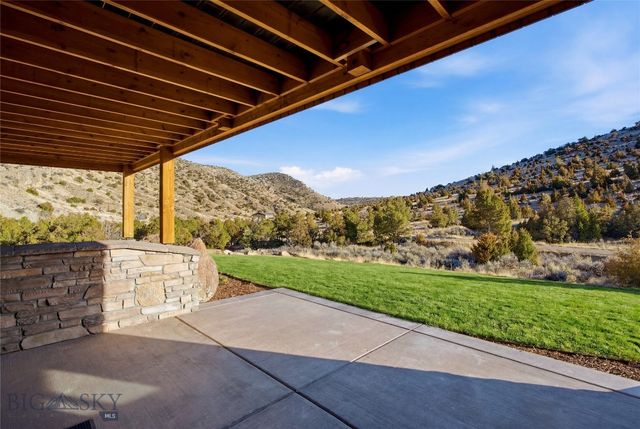 6076 Nixon Gulch Road, Manhattan, MT 59741