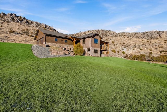 6076 Nixon Gulch Road, Manhattan, MT 59741