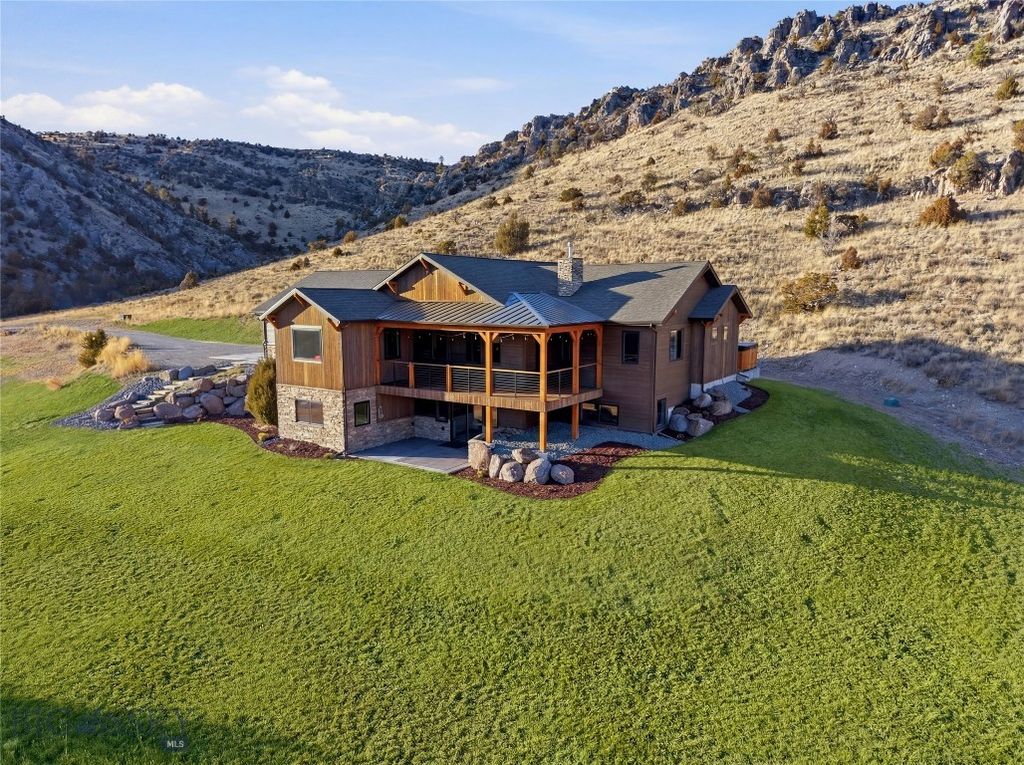 6076 Nixon Gulch Road, Manhattan, MT 59741