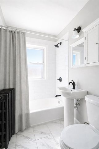 10 Centre Ave 6, Boston, MA 02124