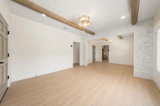 312 Church St, Roseville, CA 95678
