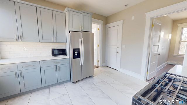 1616 Chapel Street, New Haven, CT 06511