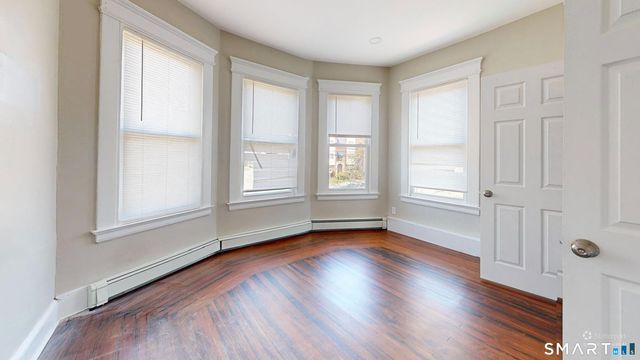 1616 Chapel Street, New Haven, CT 06511