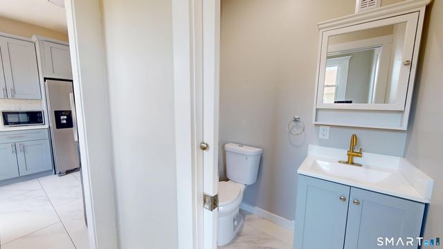 1616 Chapel Street, New Haven, CT 06511