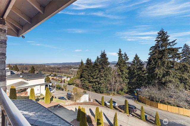 23905 43rd Avenue S, Kent, WA 98032