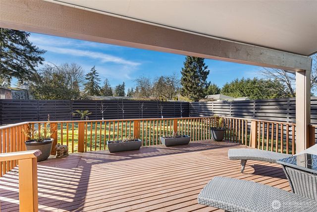 23905 43rd Avenue S, Kent, WA 98032