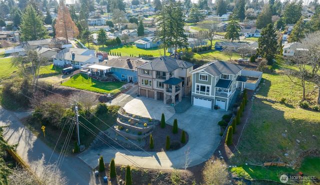 23905 43rd Avenue S, Kent, WA 98032