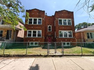 6807 S Artesian Avenue 2N, Chicago, IL 60629